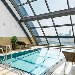 Hotell Radisson Blu Frankfurt ****