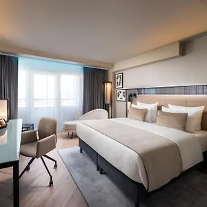 4* מלון Leonardo Royal Frankfurt